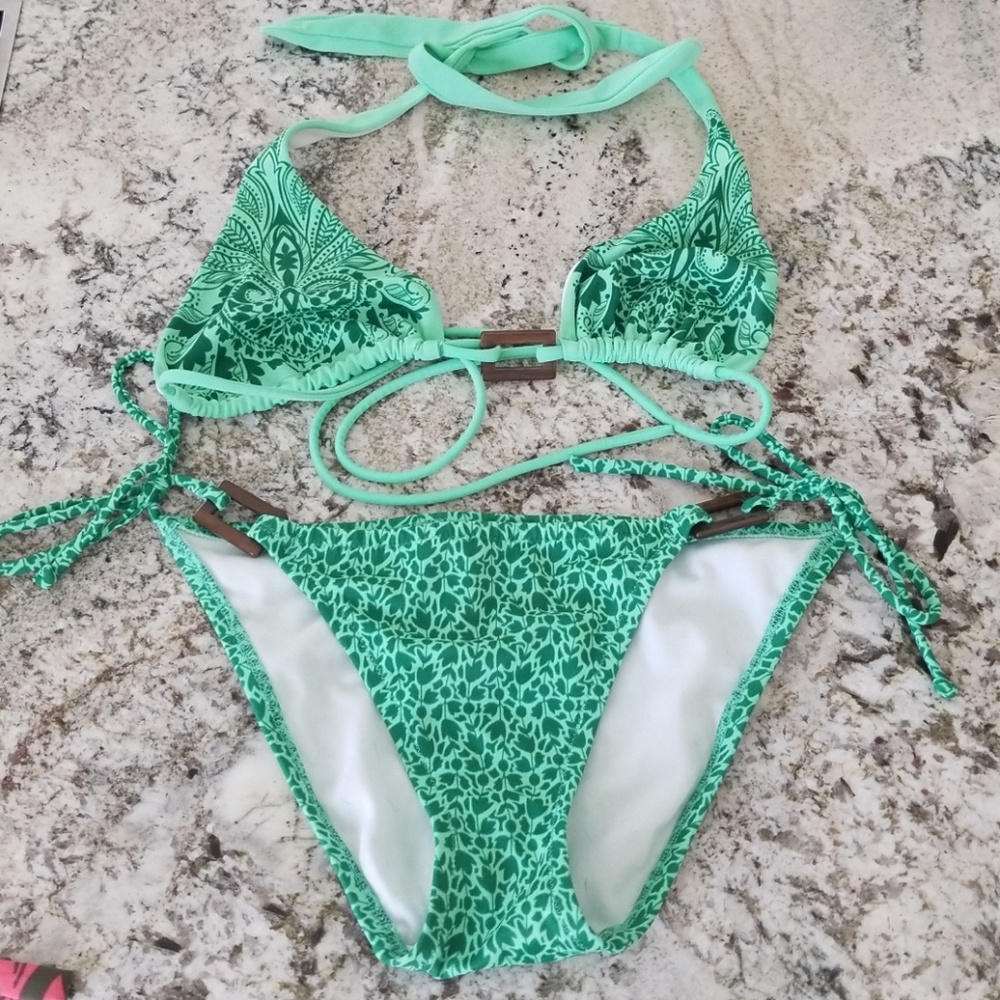 Victoria's secret bikini